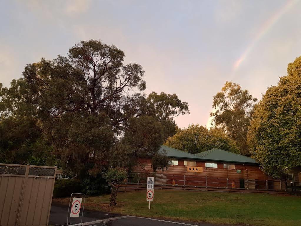 Euroa Caravan Park Hotel Exterior photo