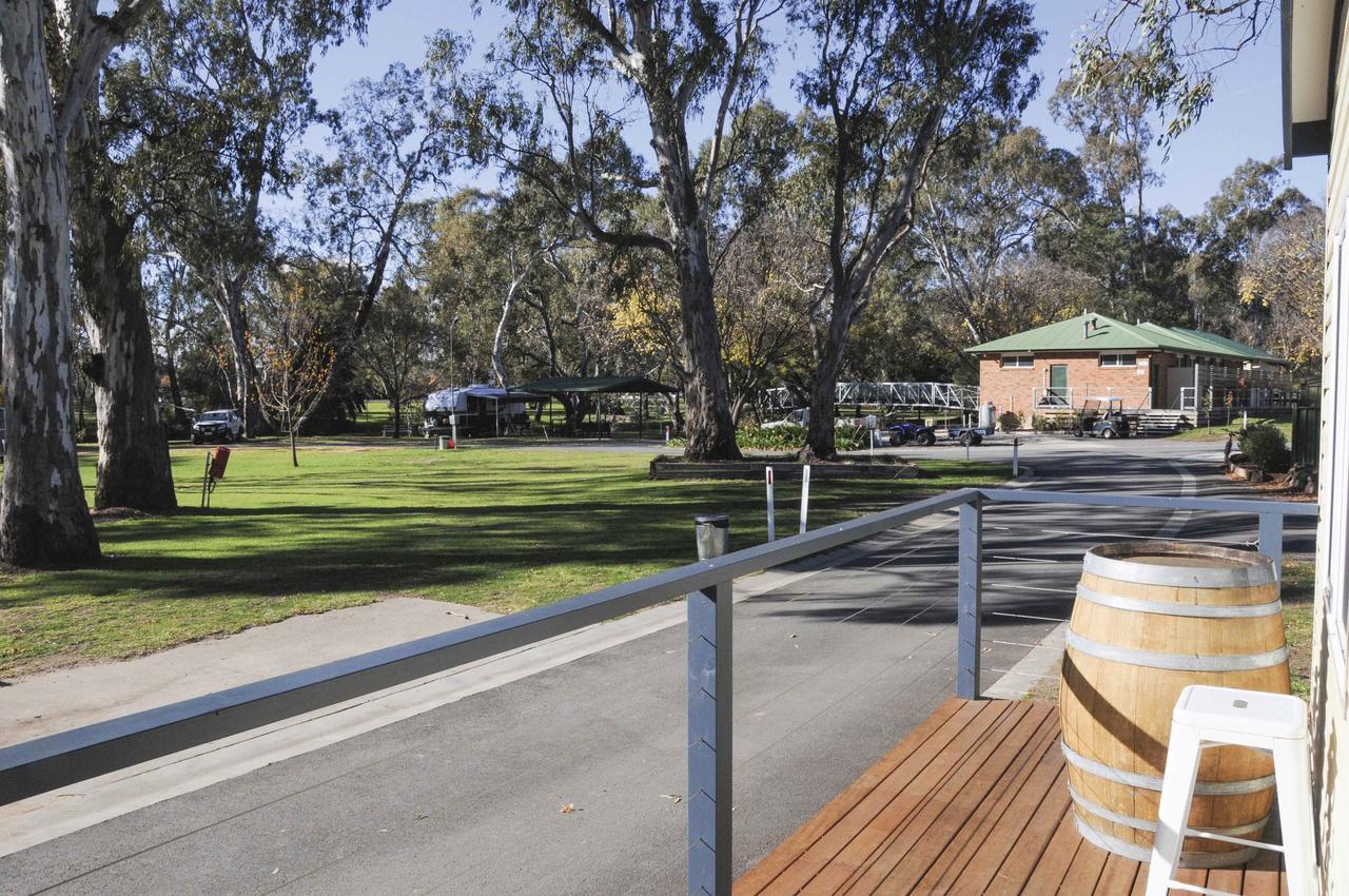 Euroa Caravan Park Hotel Exterior photo