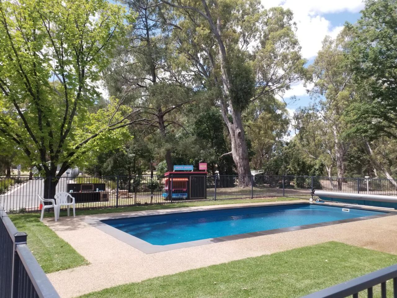 Euroa Caravan Park Hotel Exterior photo