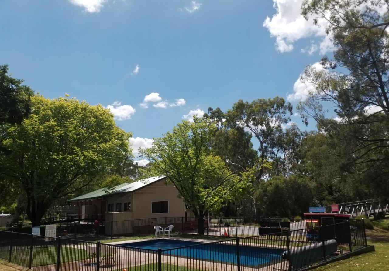 Euroa Caravan Park Hotel Exterior photo